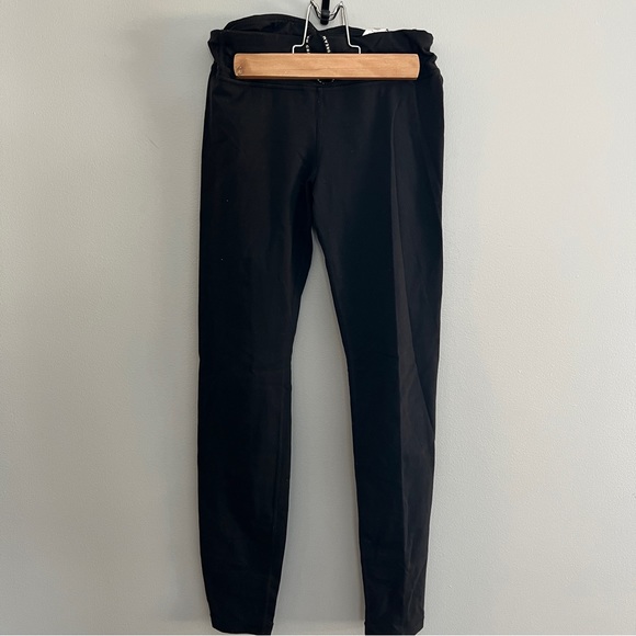Athleta Bottoms Athleta Girl Sz 4 Black Legging Poshmark